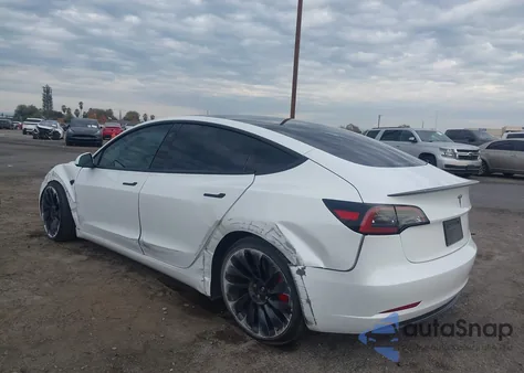 2023 Tesla Model 3 Performance Dual Motor All-Wheel Drive z USA, uszkodzony, nr VIN 5YJ3E1EC2PF580547